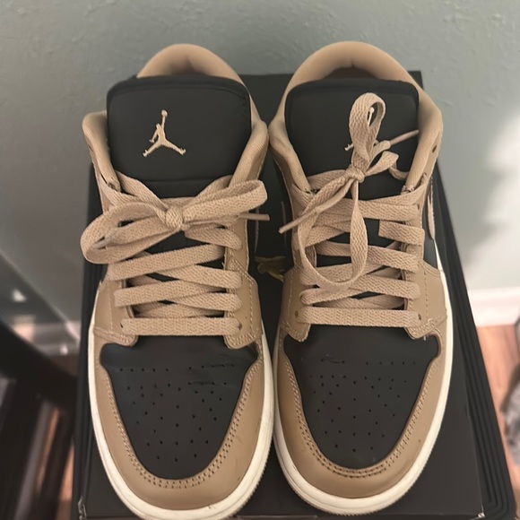 Jordan Shoes - Size 8 womens Jordan 1 lows In great condition box included